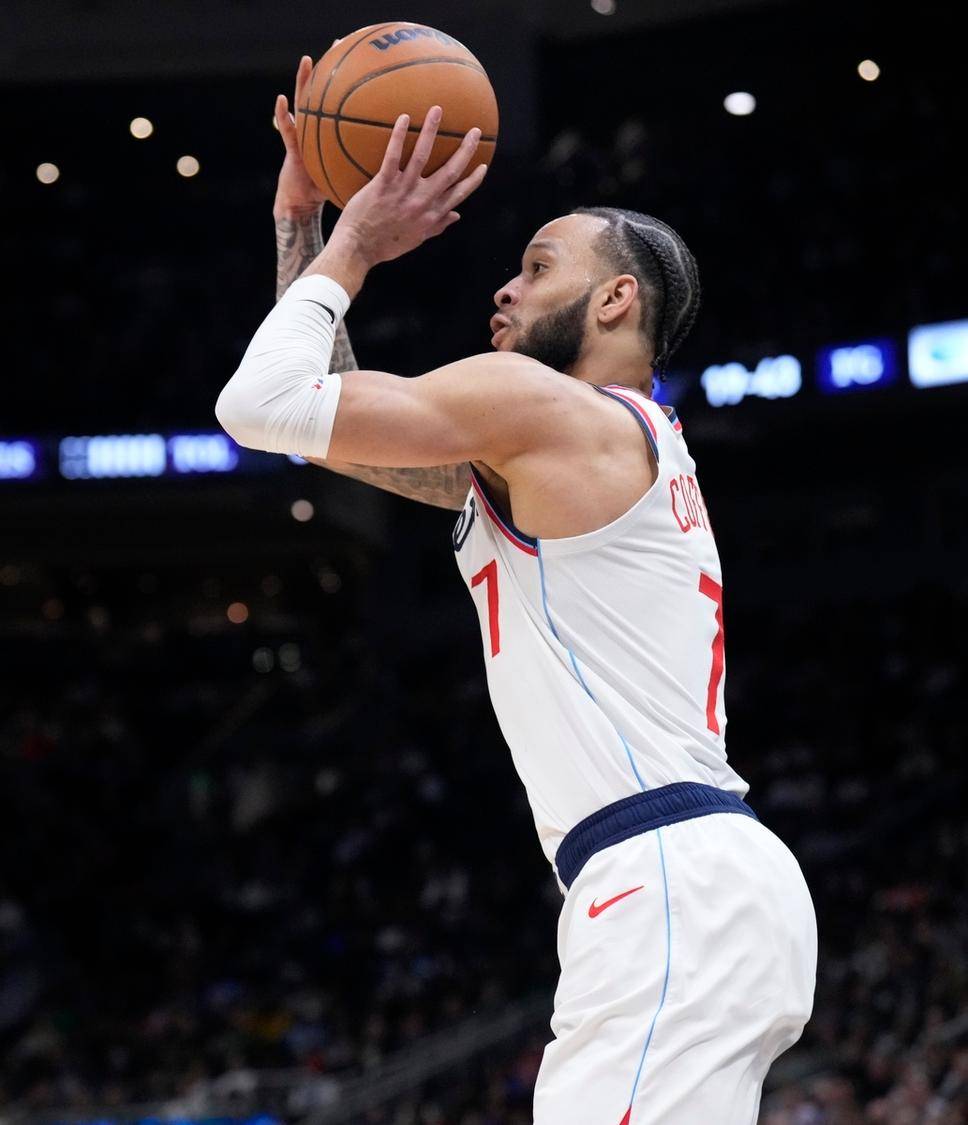 包含快船擒下尼克斯，终结不利战绩的词条